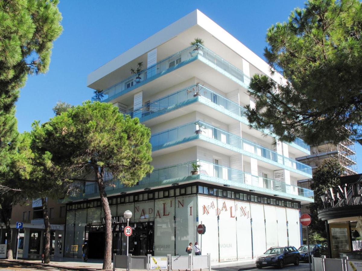 Apartment Fiore-2 By Interhome Lignano Sabbiadoro Bagian luar foto