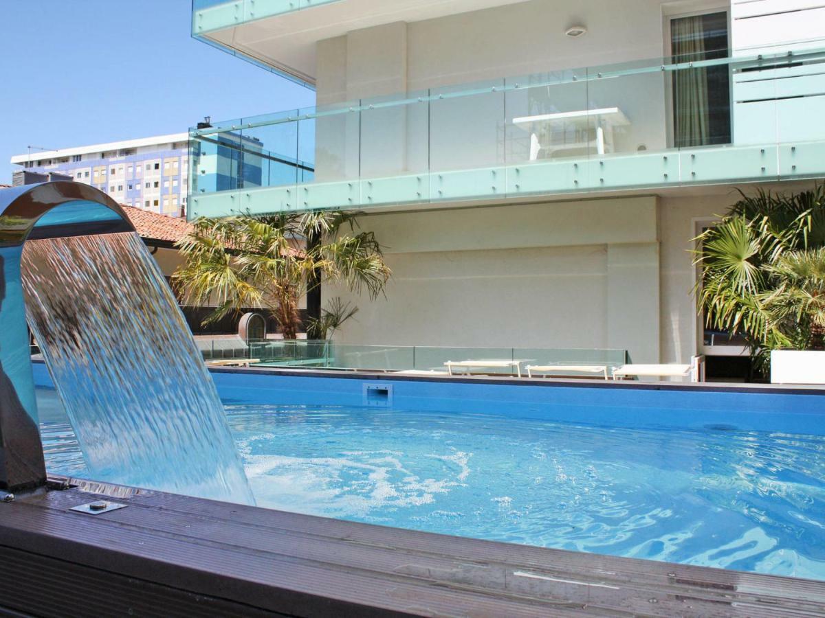 Apartment Fiore-2 By Interhome Lignano Sabbiadoro Bagian luar foto